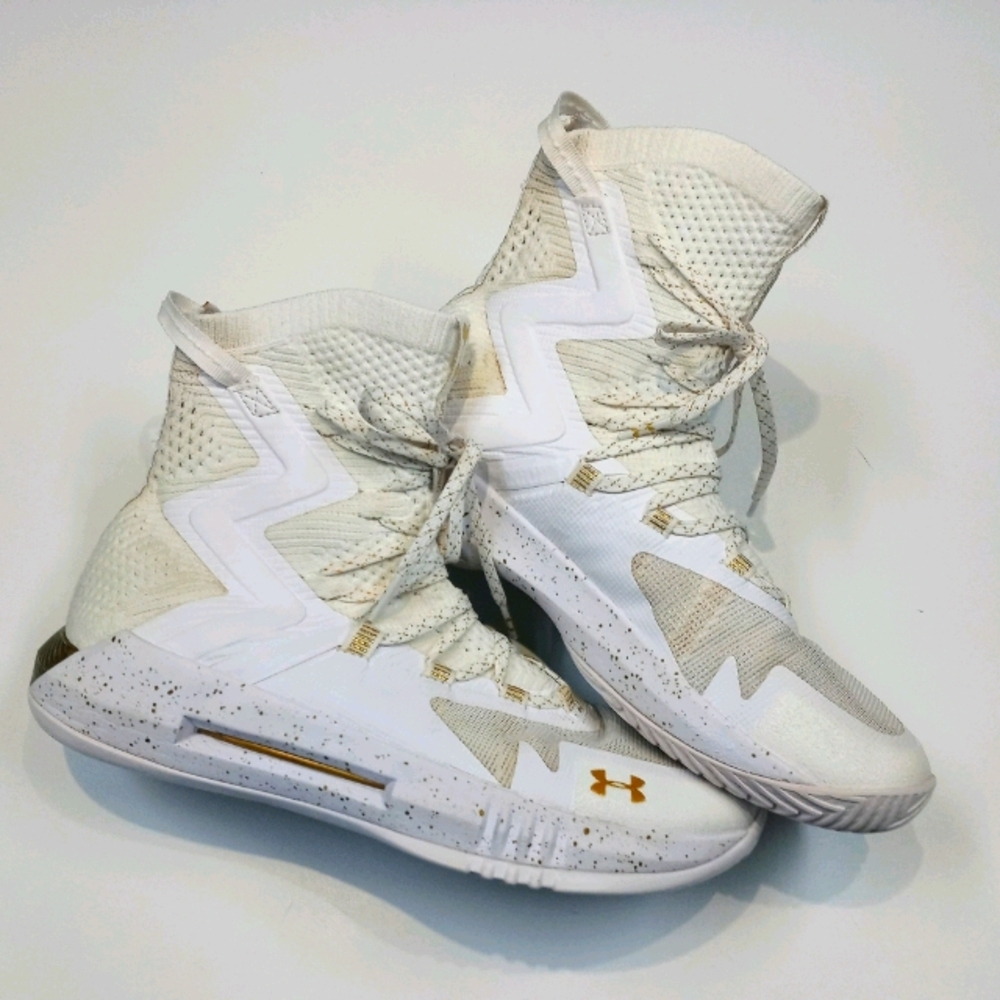 Under Armour Women's Highlight Ace 2.0 Volleyball